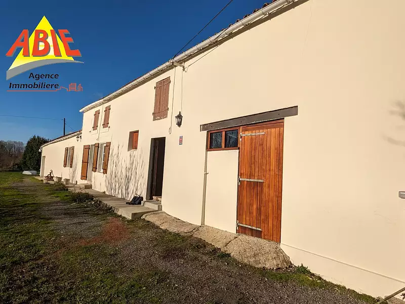 Maison, 115 m²