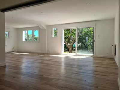 Maison, 198 m²