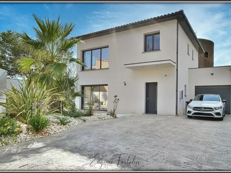 Maison, 146 m²