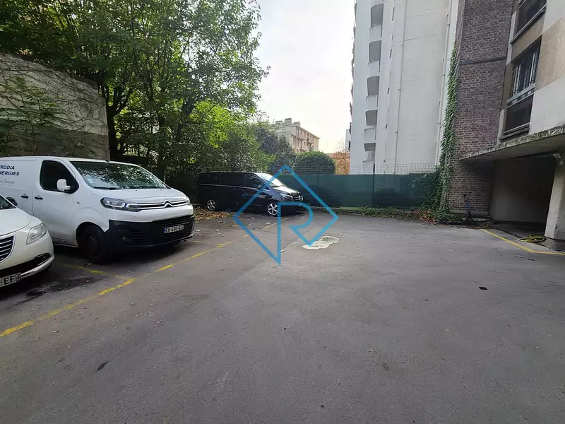 Parking, 10 m²