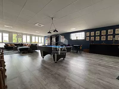 Maison, 297 m²