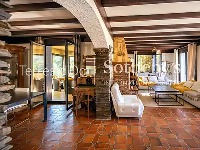 Maison, 165 m²
