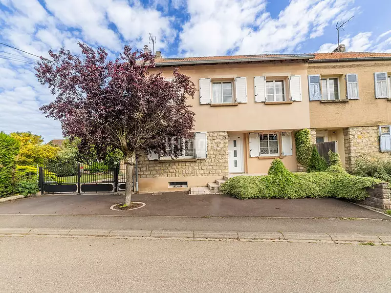 Maison, 227 m²