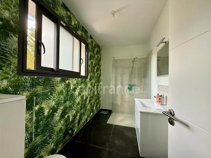 Maison, 207 m²