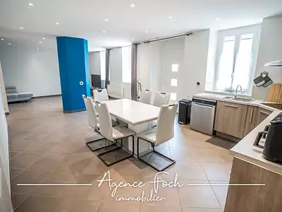 Maison, 161 m²