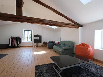 Maison, 250 m²