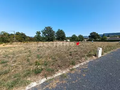 Terrain, 651 m²