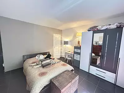 Maison, 242 m²