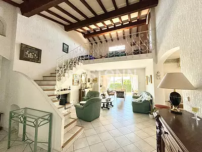 Maison, 175 m²