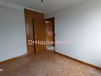 Maison, 77 m²