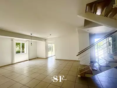 Maison, 190 m²
