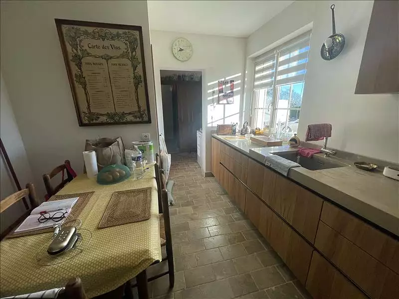 Maison, 176 m²