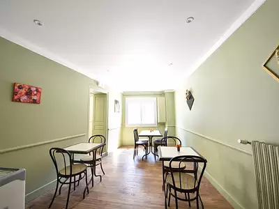 Immeuble, 150 m²