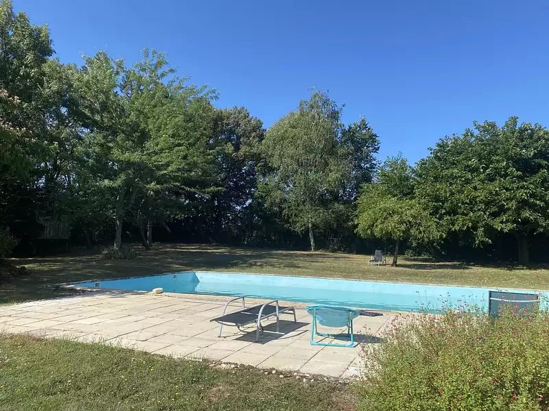 Maison, 330 m²
