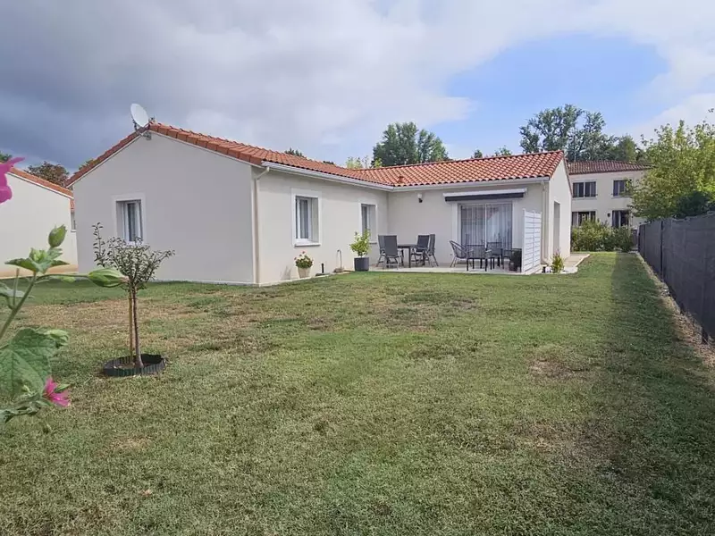 Maison, 121 m²