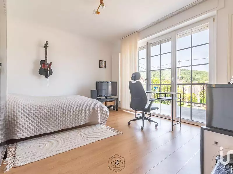 Maison, 165 m²