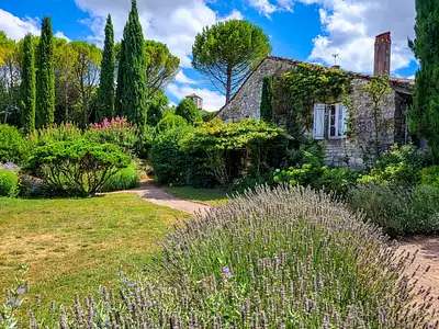 Maison, 819 m²