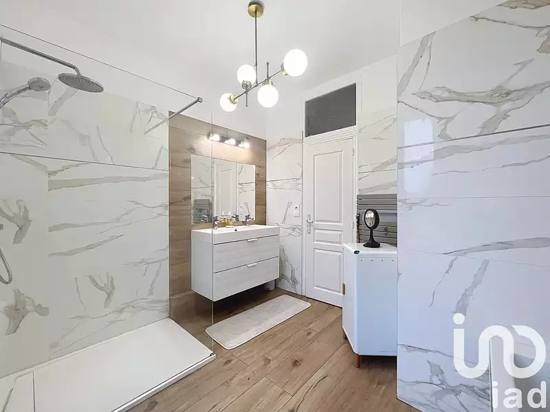 Maison, 180 m²