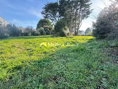 Terrain, 1 068 m²