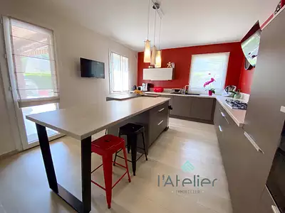 Maison, 300 m²