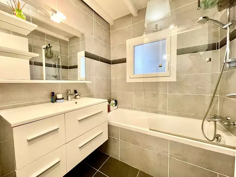 Maison, 179 m²