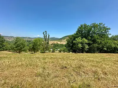Terrain, 836 m²