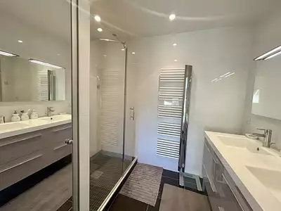 Maison, 199 m²