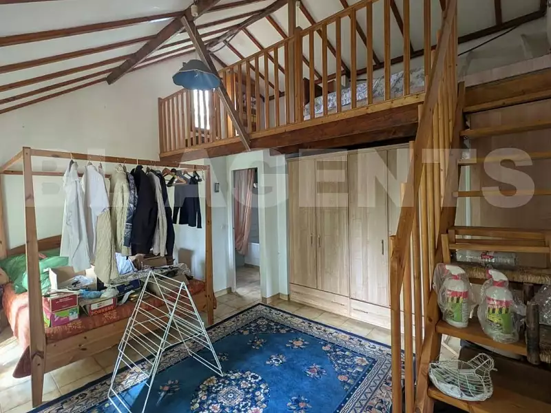 Maison, 190 m²
