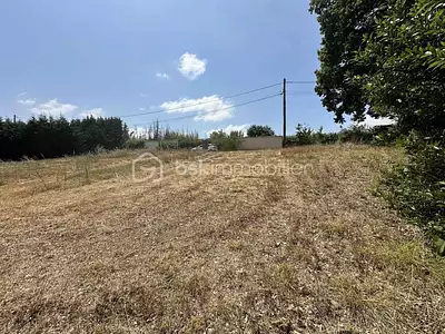 Terrain, 2 135 m²