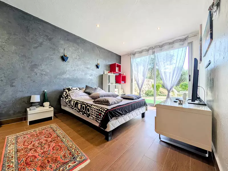 Maison, 370 m²