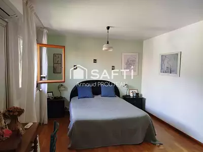 Maison, 174 m²