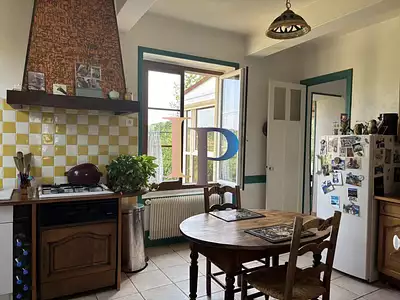 Maison, 239 m²