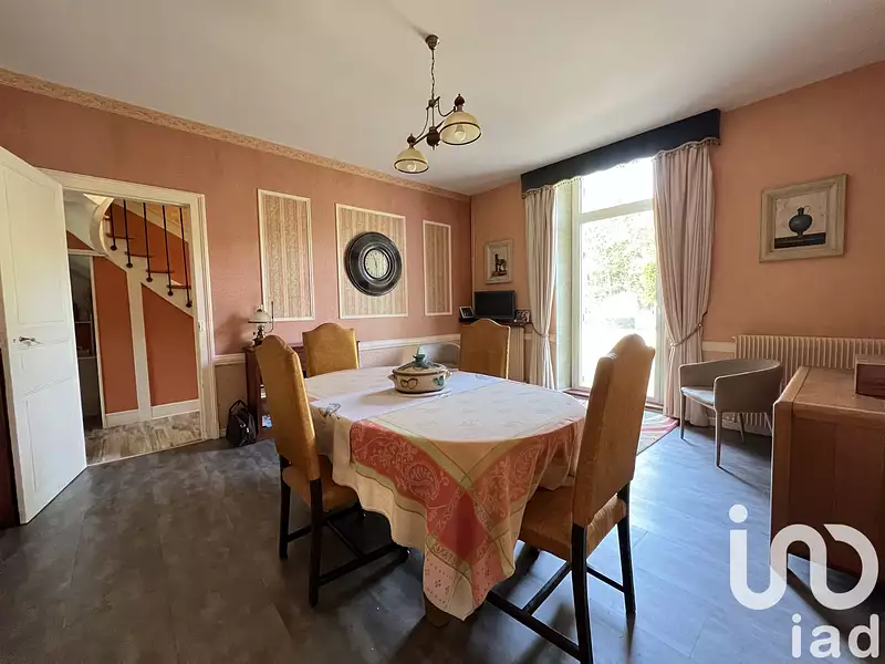 Maison, 232 m²