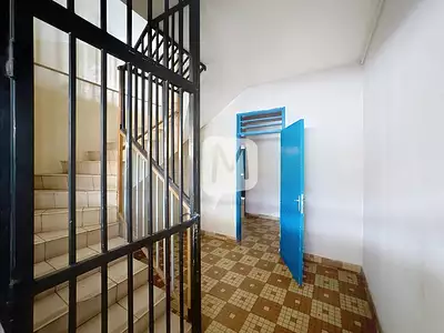 Immeuble, 273,56 m²