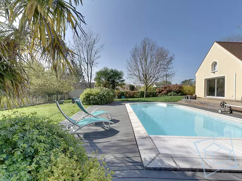 Maison, 205 m²