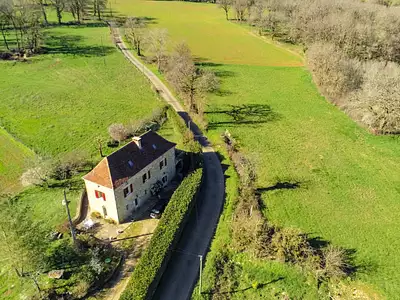 Maison, 197 m²