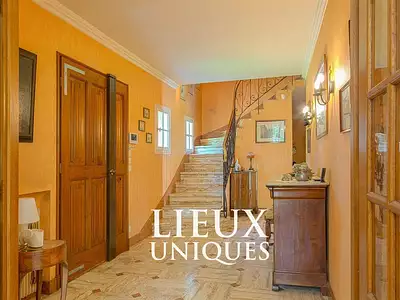 Maison, 206 m²