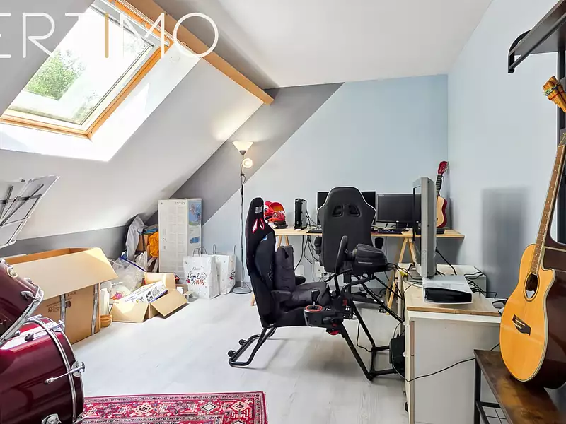 Maison, 242 m²