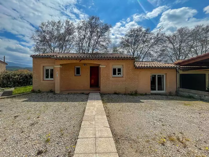 Maison, 99 m²