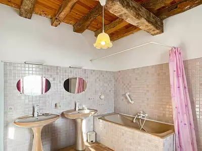 Maison, 325 m²