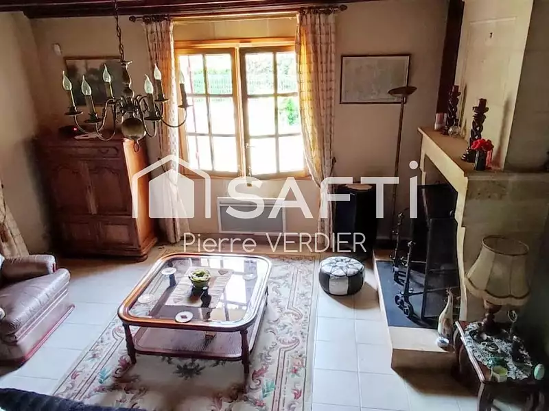 Maison, 255 m²