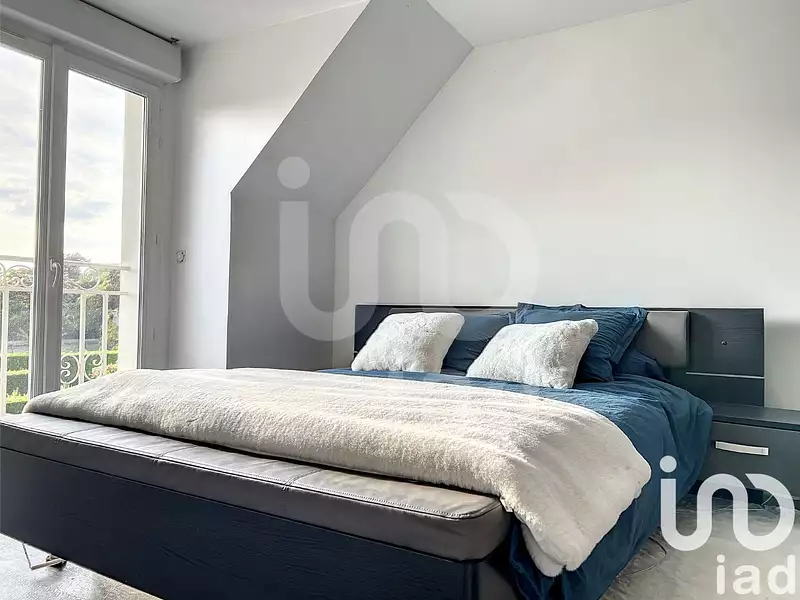 Maison, 256 m²