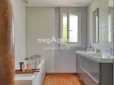 Maison, 150 m²