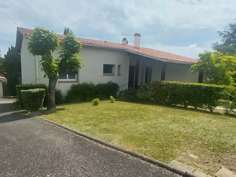 Maison, 185 m²