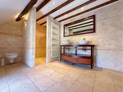 Maison, 167 m²