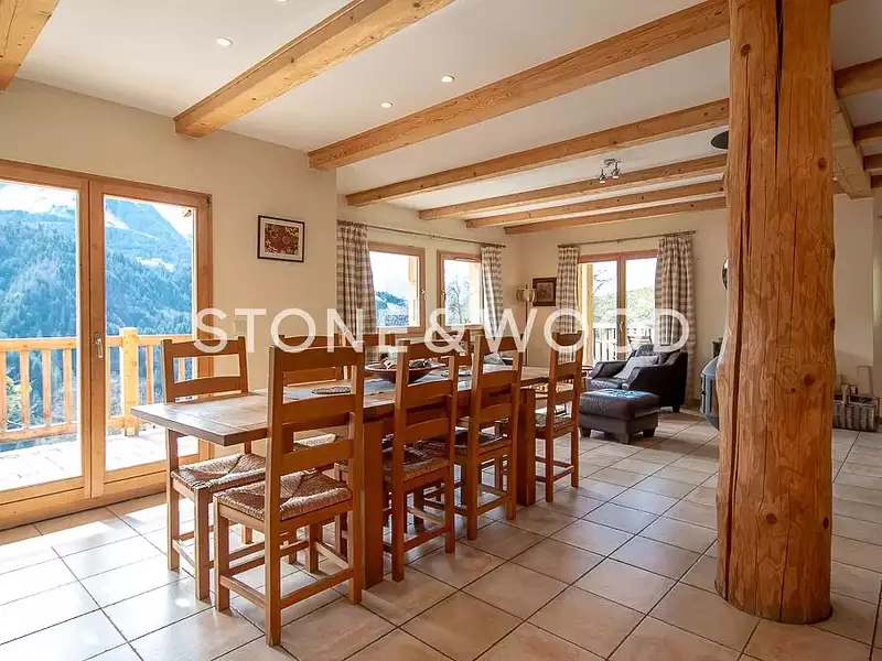 Maison, 250 m²