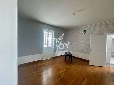 Maison, 180 m²