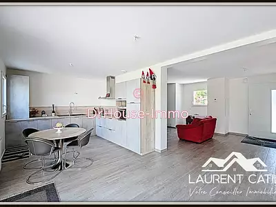 Maison, 101 m²