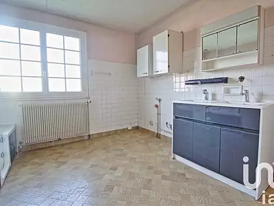 Maison, 215 m²