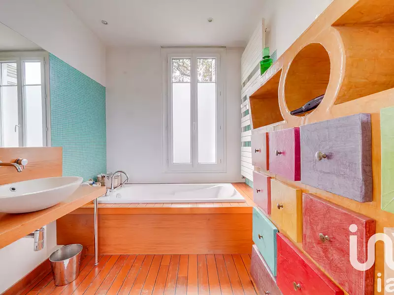 Maison, 219 m²